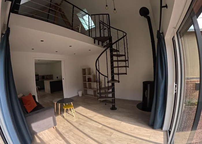 La Dependance D'en Face 住宿加早餐酒店